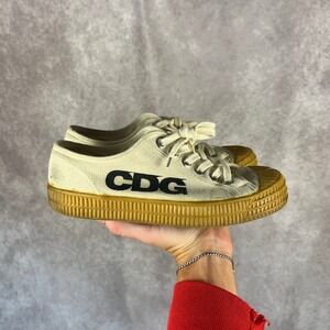 CDG‎ Novesta Canvas Sneakers Women's Size 39 Cream Low Top Lace Up Shoes